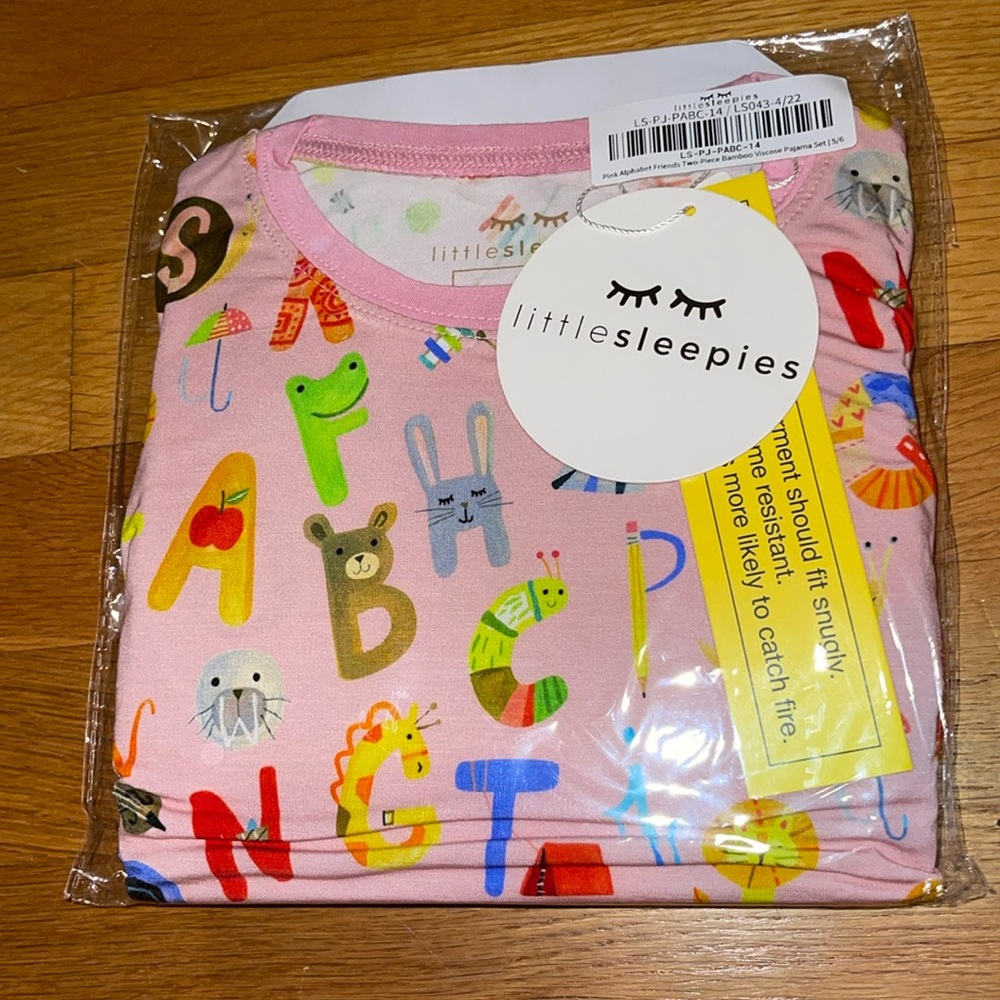 Little Sleepies pink alphabet friends 5/6 NIB